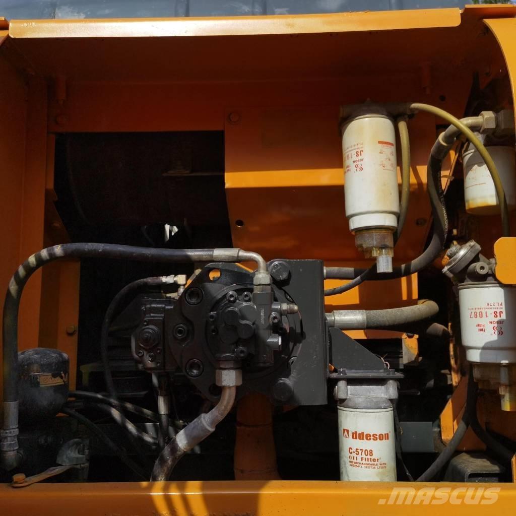 Hyundai R220LC-9S Telakaivukoneet