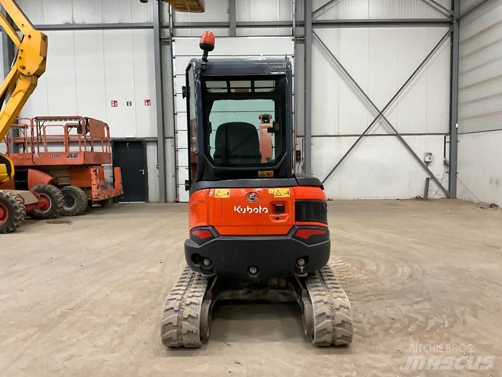 Kubota U 27-4 Minikaivukoneet < 7t