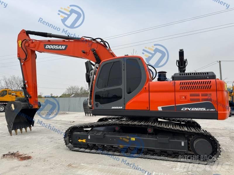 Doosan DX 225 LC-9C Telakaivukoneet
