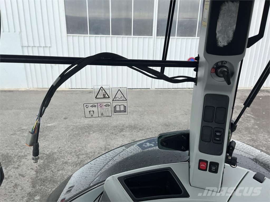 Valtra S374 Traktorit