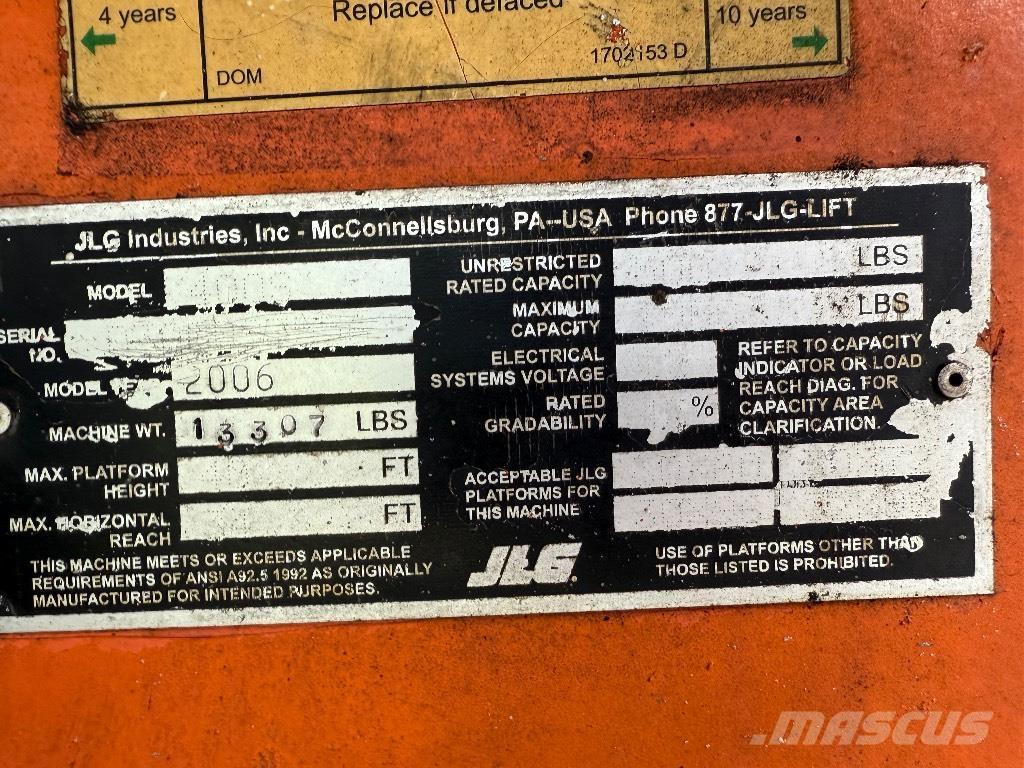 JLG 400 S Teleskooppipuominostimet