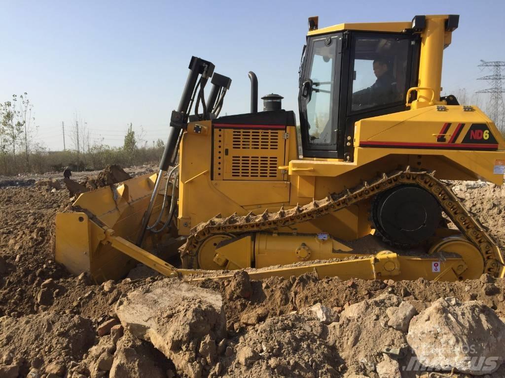 New Power ND6 Telaketjupuskutraktorit