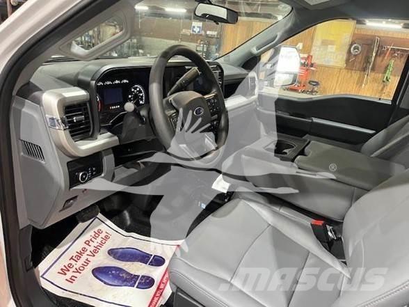 Ford F550 XL Muut koneet