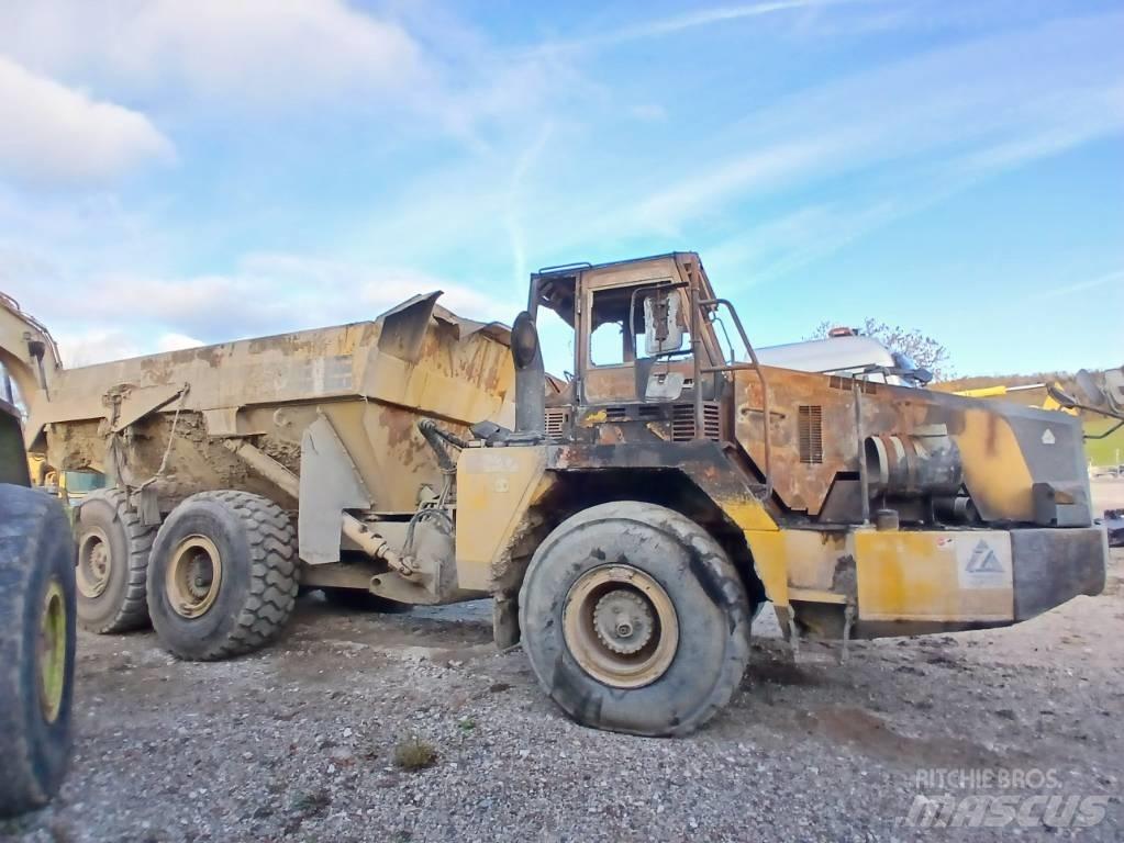 Komatsu HM 300-2 Dumpperit