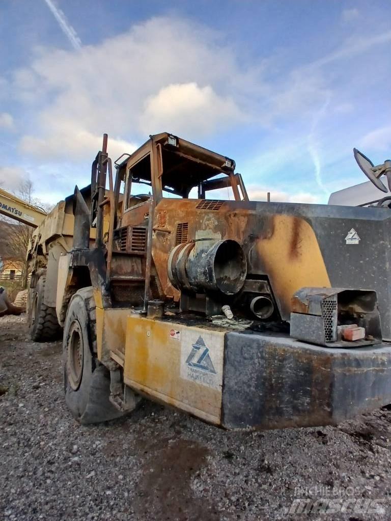 Komatsu HM 300-2 Dumpperit