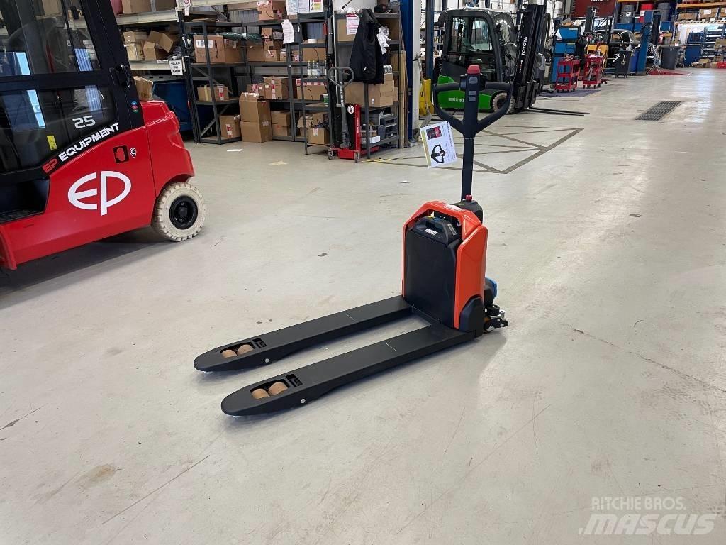 Toyota BT LHE 130 Lavansiirtotrukit