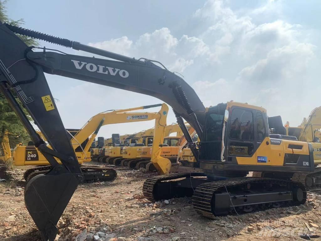 Volvo EC 240 Telakaivukoneet