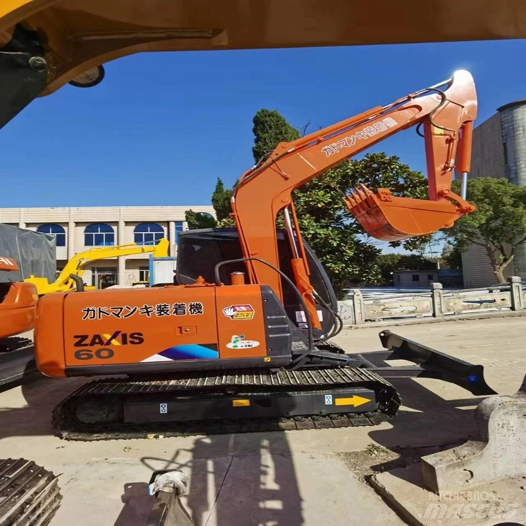 Hitachi ZX 60 Minikaivukoneet < 7t