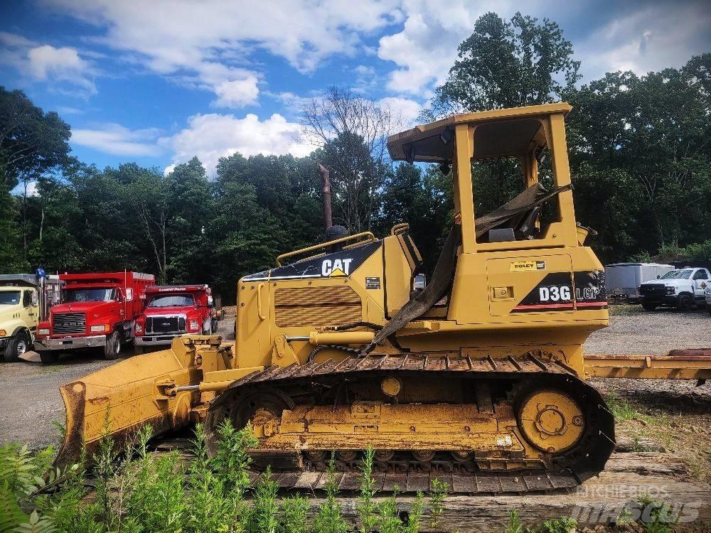 CAT D 3 G LGP Telaketjupuskutraktorit