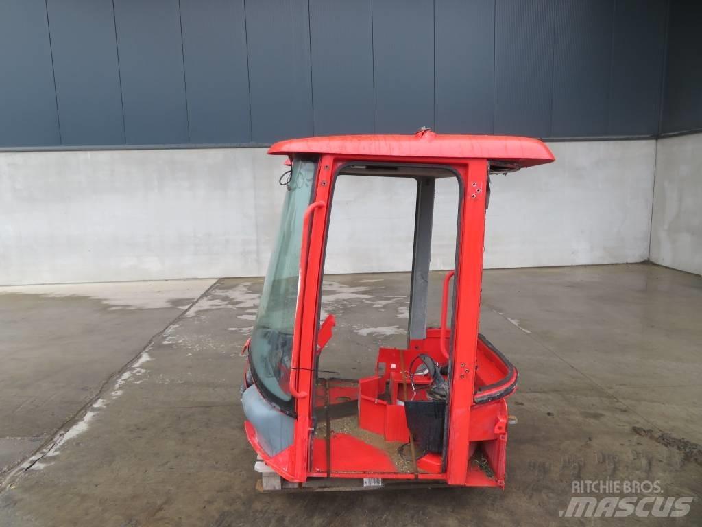 Volvo L 30 B / L 35 Ohjaamo ja sisusta