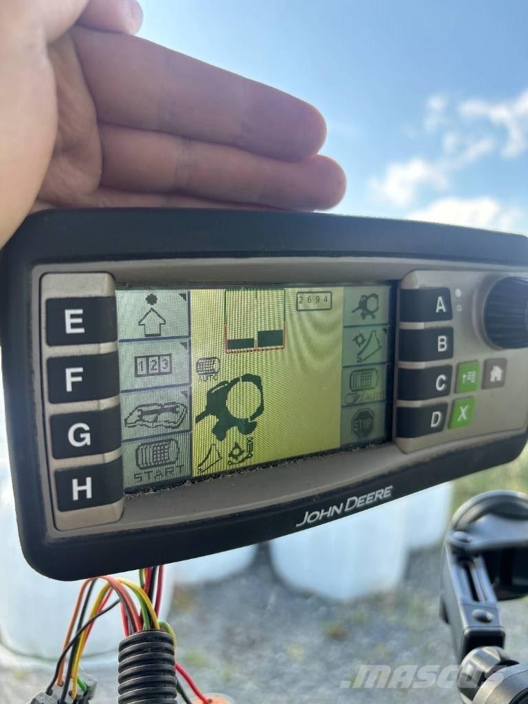 John Deere F 440 Pyöröpaalaimet