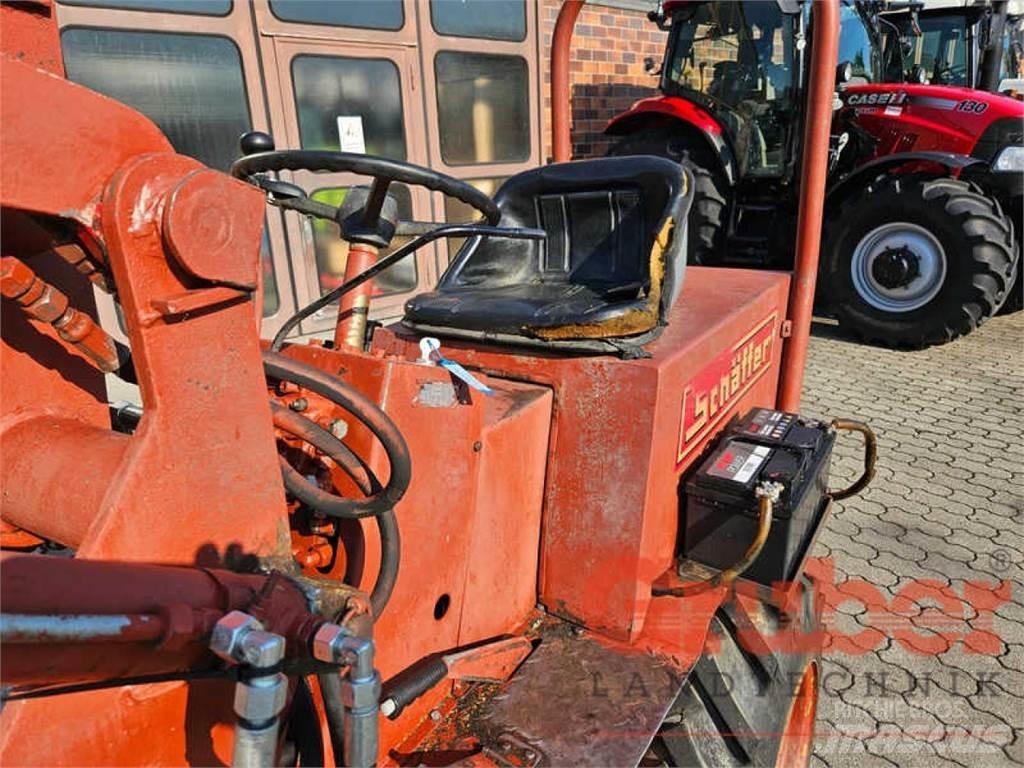 Schäffer D 25 A Pienkuormaajat