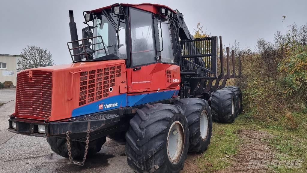 Valmet 840.2 Kuormatraktorit