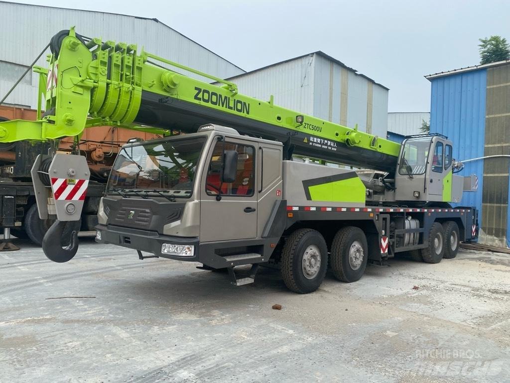 Zoomlion QY50V Mobiilinosturit