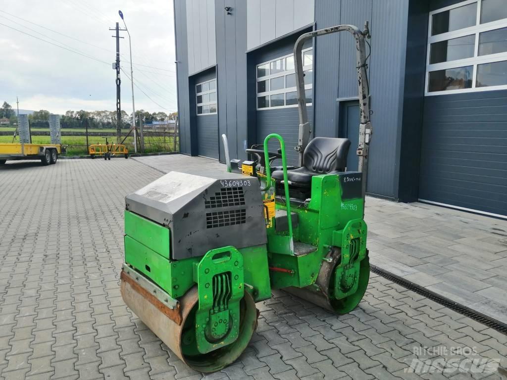 Bomag BW 100 Tandemjyrät