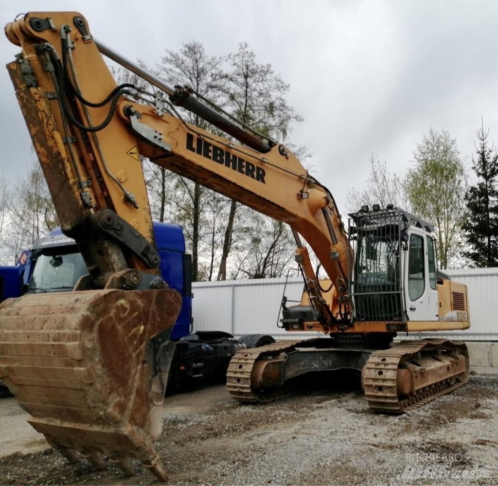 Liebherr R 934 C Telakaivukoneet