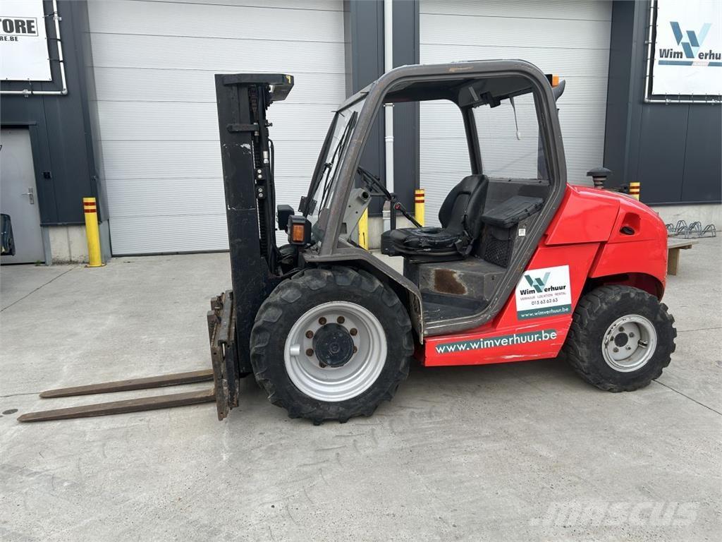 Manitou MH25-4 Maastotrukit