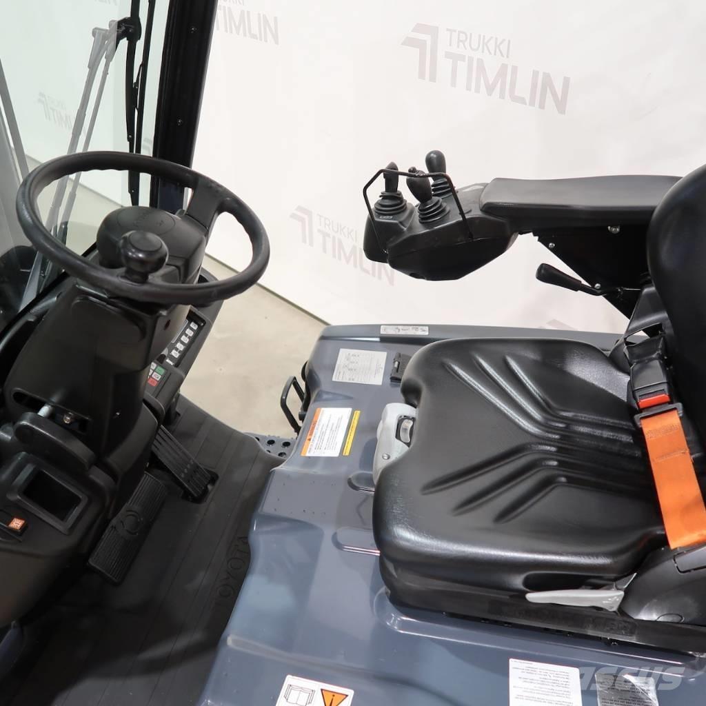 Toyota 8FBE16T Sähkötrukit