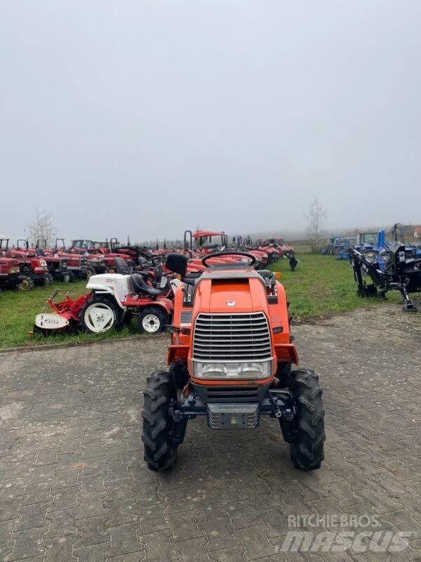 Kubota Aste A15 Taajamatraktorit