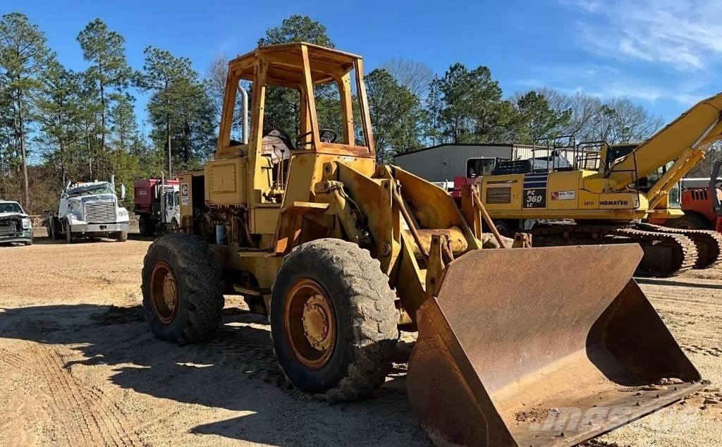 CAT 930 Pyöräkuormaajat