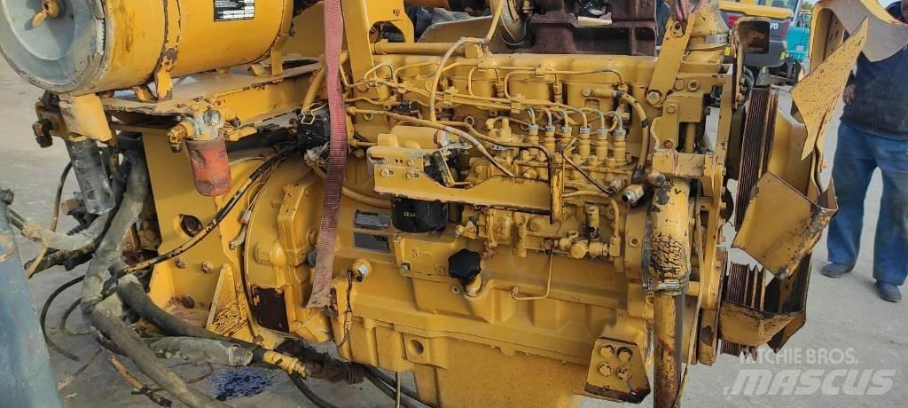 John Deere 6081 AF Moottorit