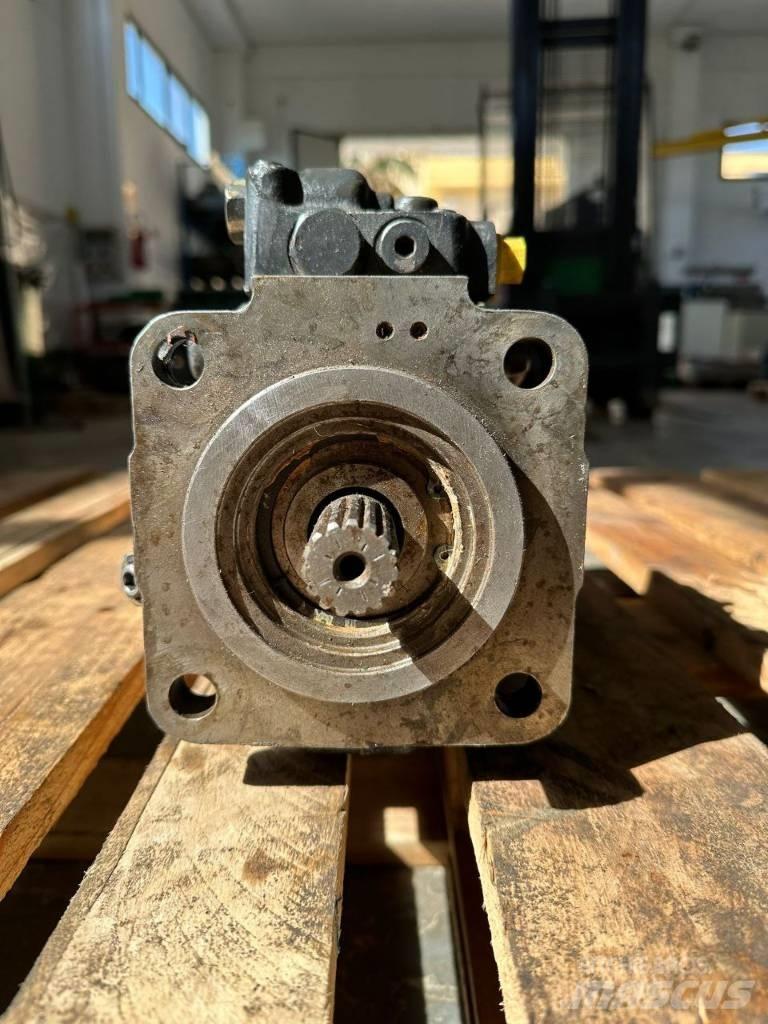 Komatsu PC 30 MR-1 Hydrauliikka