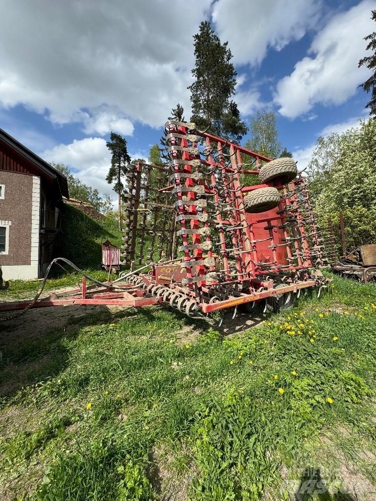 Potila Maxer 1000 Äkeet