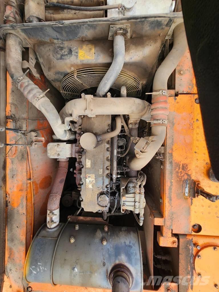 Doosan DX 210WA Pyöräkaivukoneet