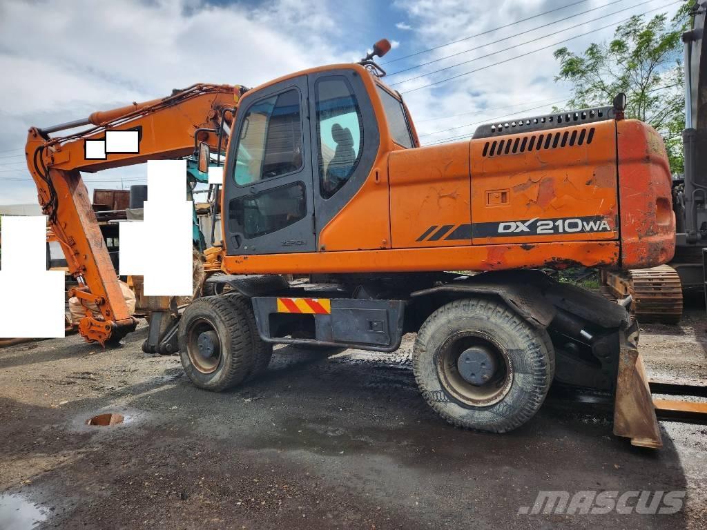 Doosan DX 210WA Pyöräkaivukoneet