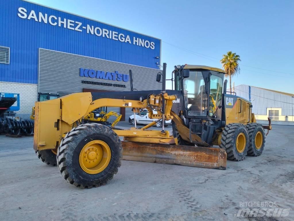 CAT 160 M Tiehöylät