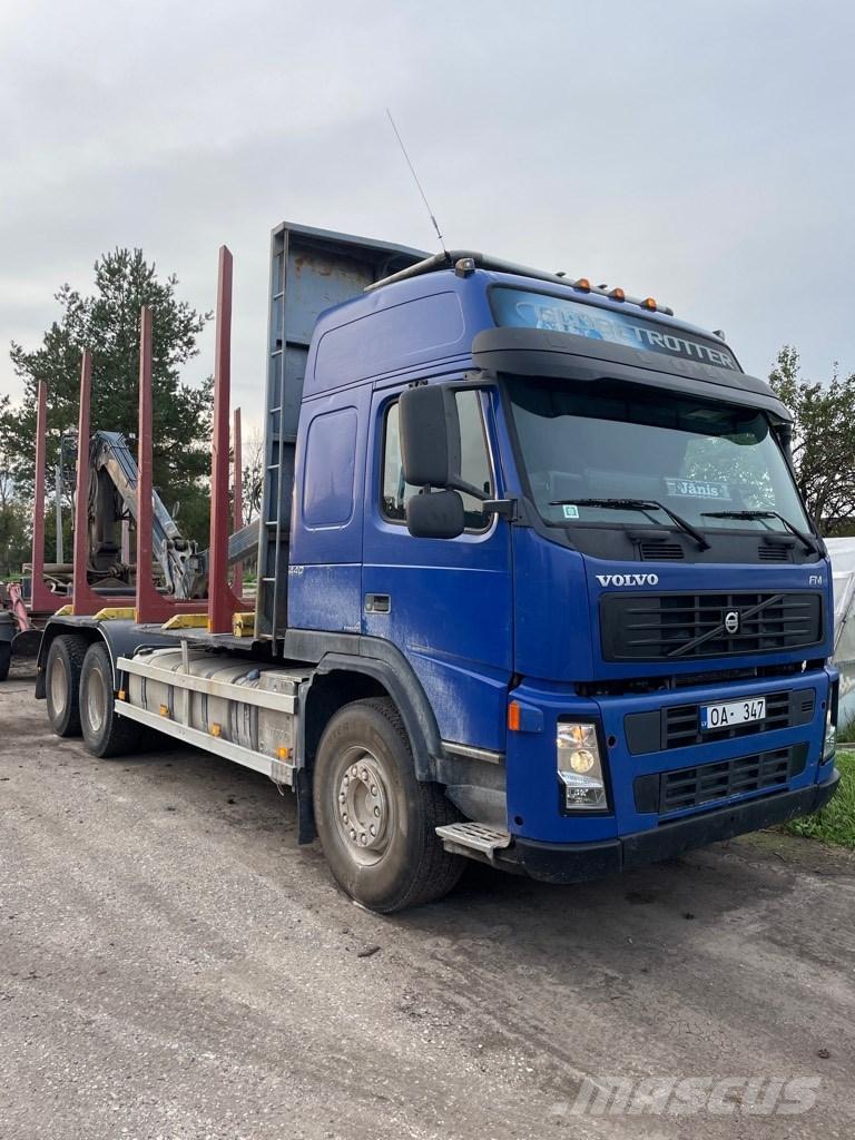 Volvo FM Puuautot