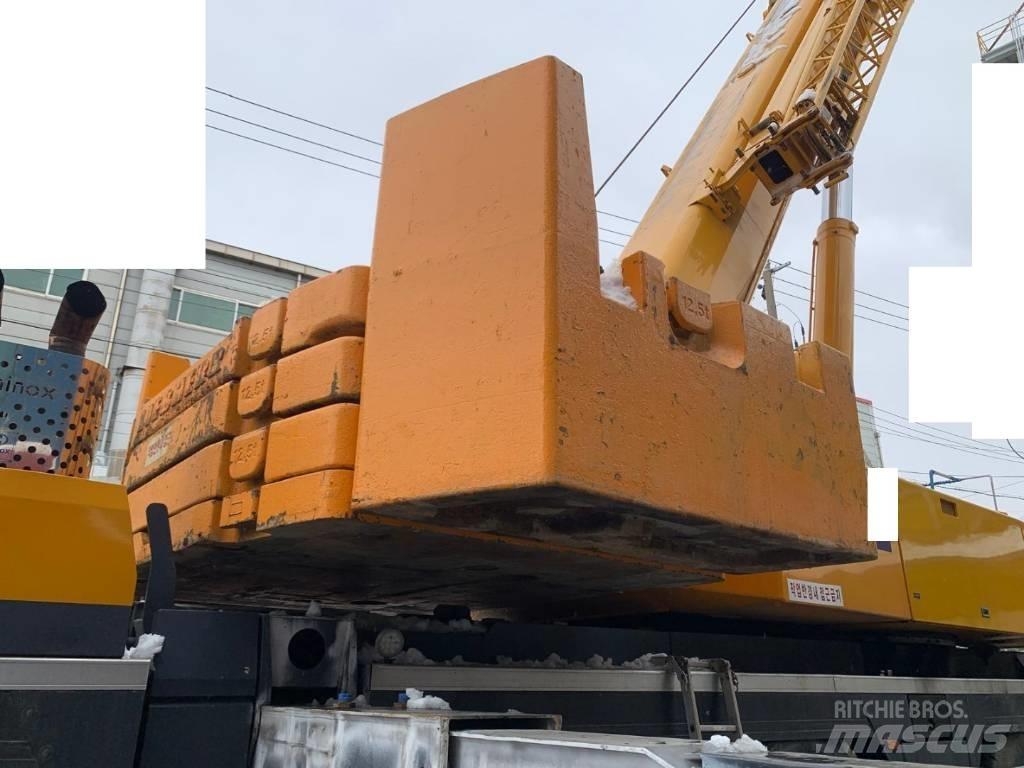 Liebherr LTM 1250-1 Mobiilinosturit