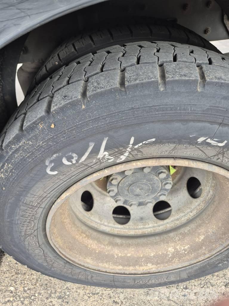 DAF 55.180 CF Umpikorikuorma-autot