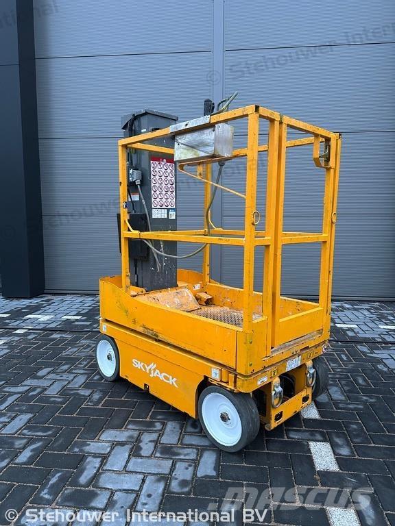 SkyJack SJ12 SJ 12 Muut henkilönosturit