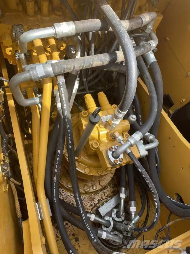 CAT 320D Telakaivukoneet