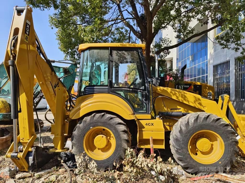 JCB 4 CX Kaivurikuormaajat