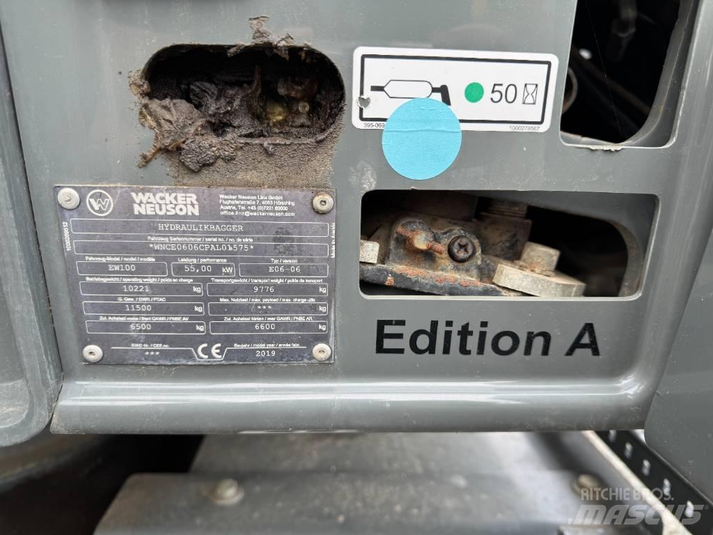 Wacker Neuson EW100 Pyöräkaivukoneet