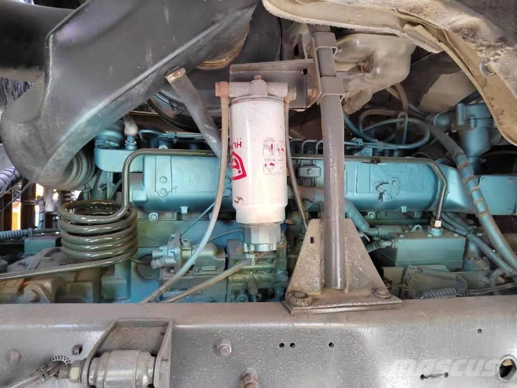 Howo 375 8x4 Sora- ja kippiautot