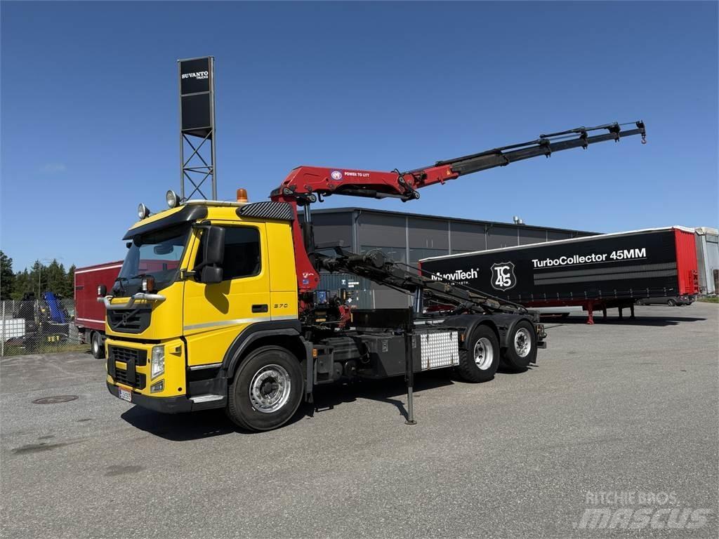 Volvo FM 370 6X2 Nosturiautot
