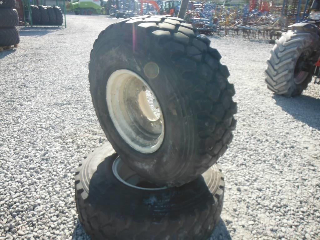 Michelin 365/85R20 Renkaat ja vanteet