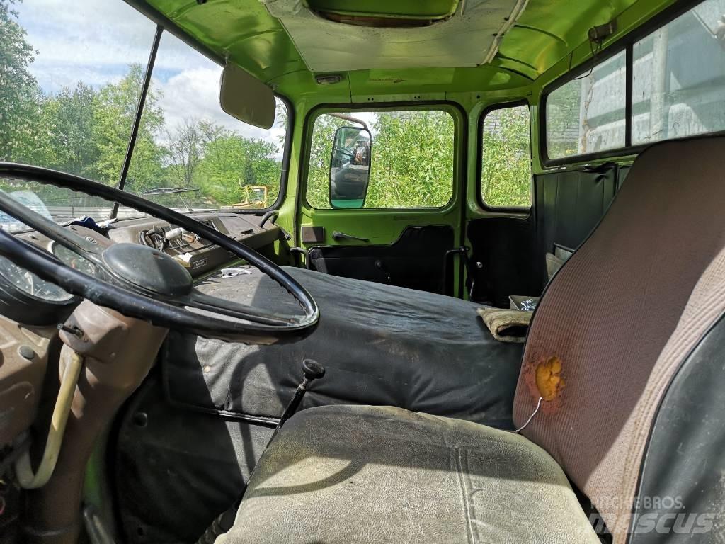 IFA W50 LA Traktorit