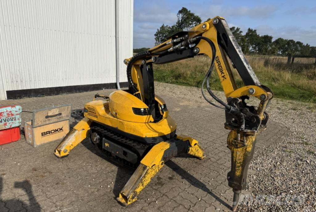 Brokk 110 Purkukoneet