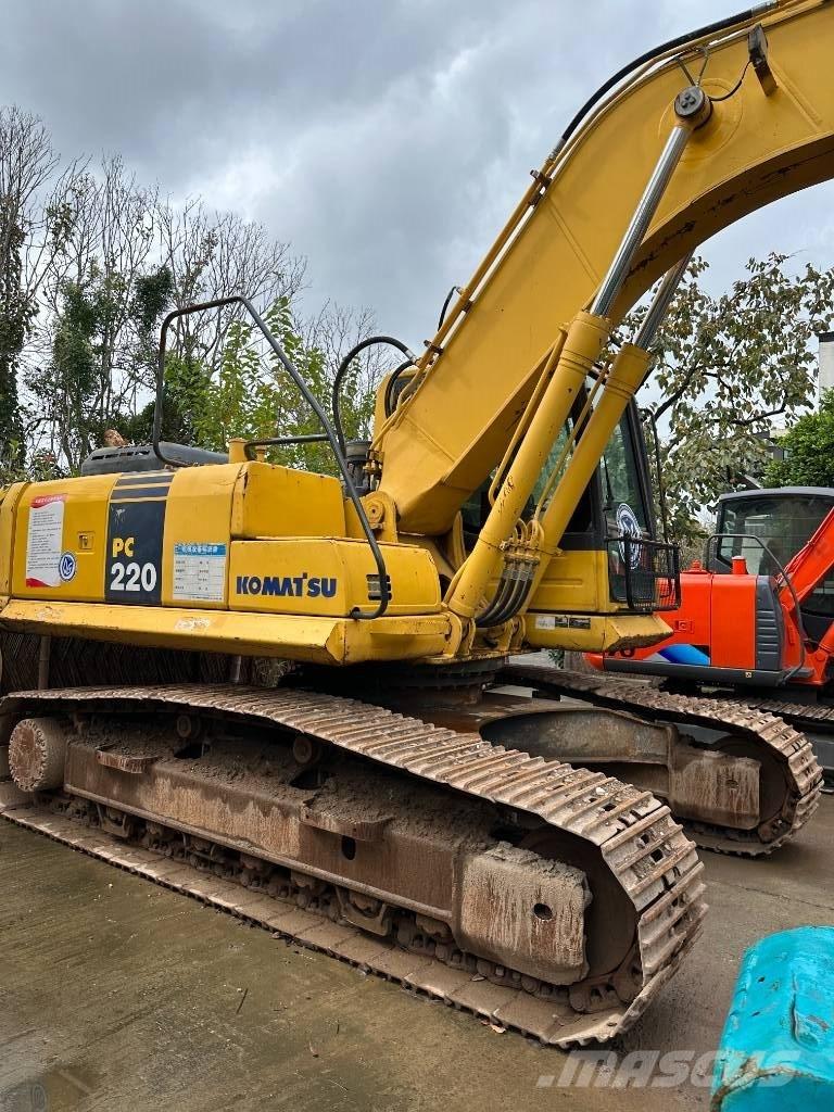 Komatsu PC 220-8 Telakaivukoneet