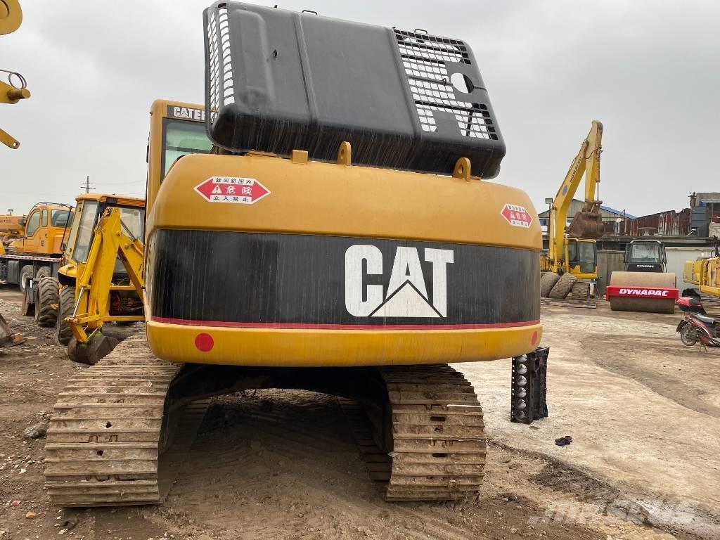 CAT 320 C Telakaivukoneet