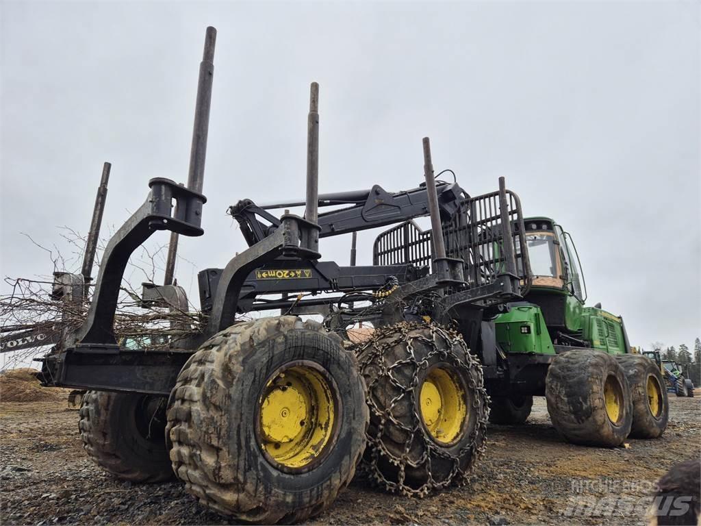 John Deere 1210E Kuormatraktorit