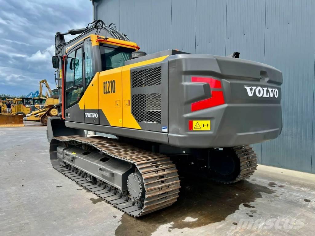 Volvo EC210 Telakaivukoneet