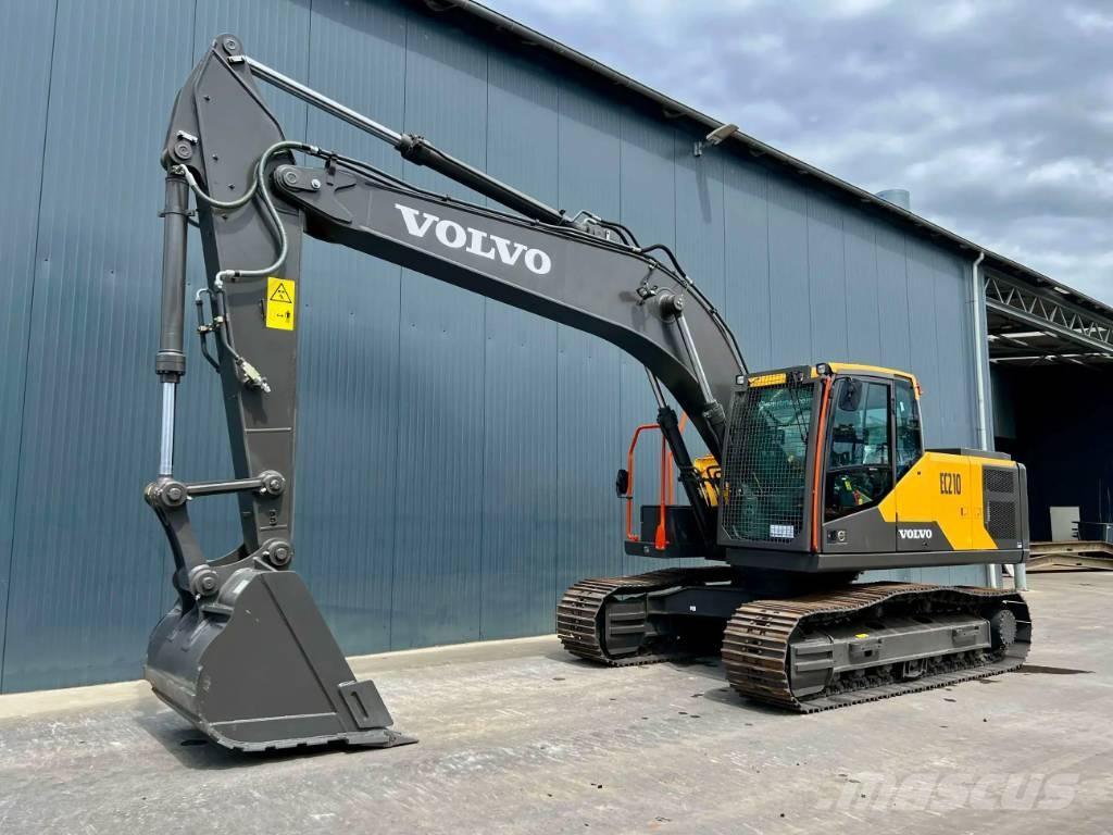 Volvo EC210 Telakaivukoneet