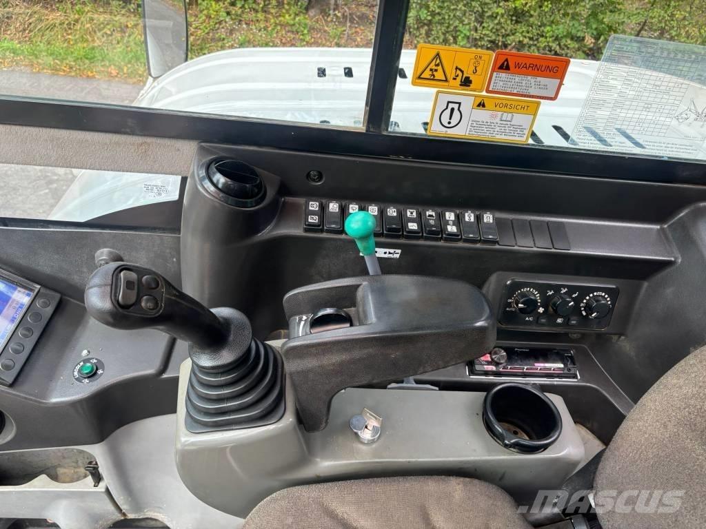 Takeuchi TB 290 Midikaivukoneet 7t - 12t