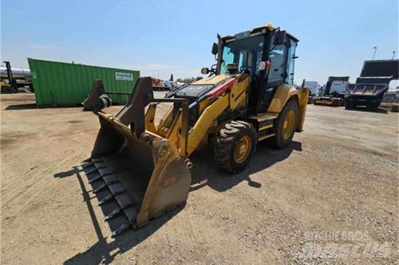CAT 426F2 TLB Kaivurikuormaajat