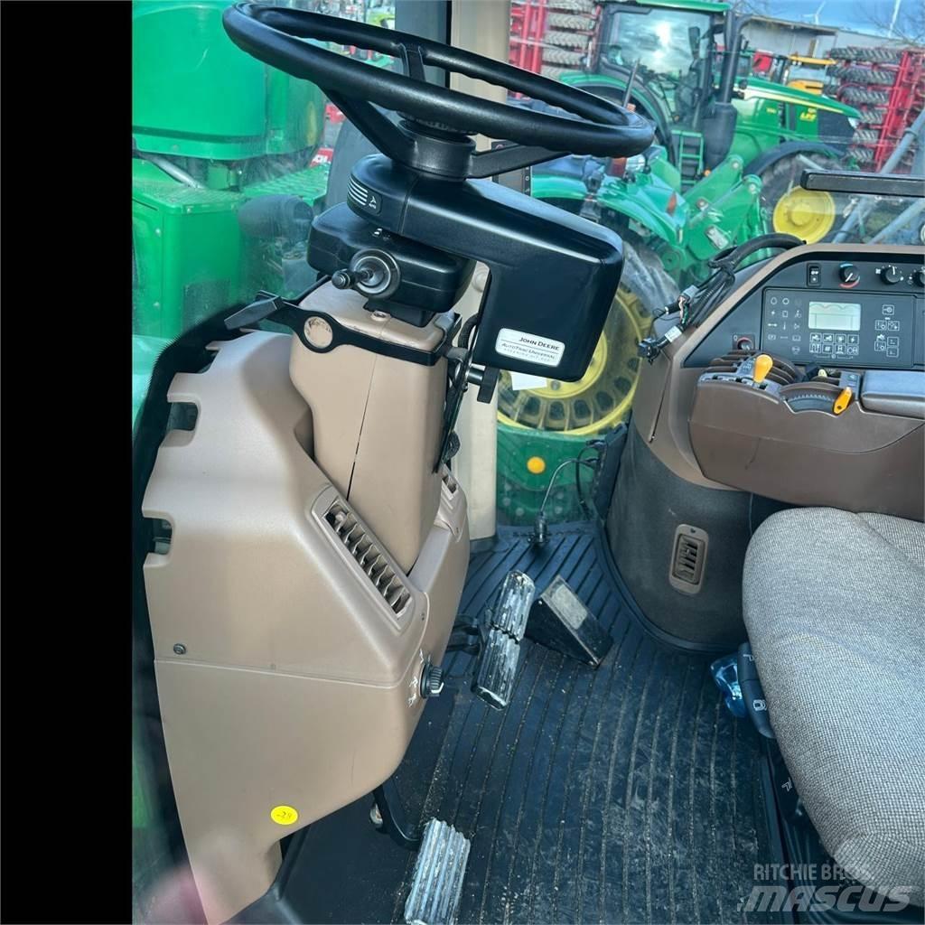 John Deere 8420 Traktorit